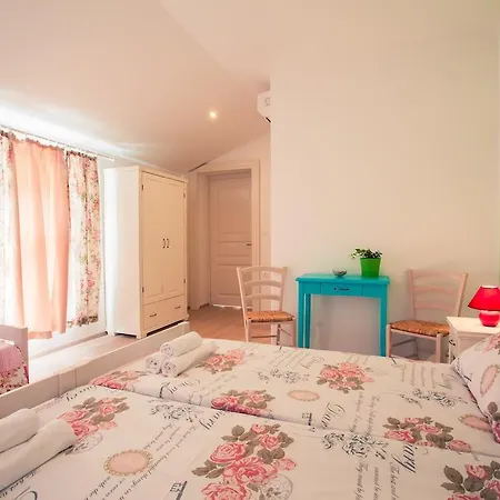 Bed & Breakfast Valis Aurea Baska (Krk)